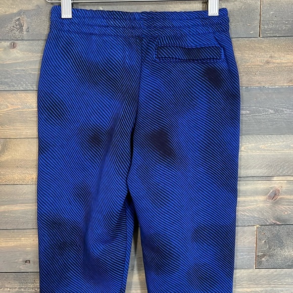 New Boys' UA Rival Fleece Printed Joggers Size YSM  (Youth Small) in Blue (B) - Picture 7 of 14
